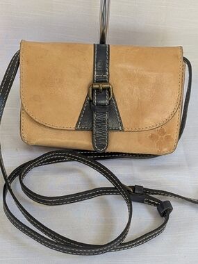 Patricia Nash Torri crossbody bag, crafted from tan leather